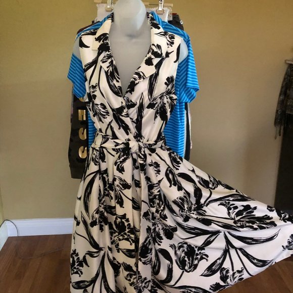 Jessica Howard Dresses & Skirts - Jessica Howard dress. Size 14